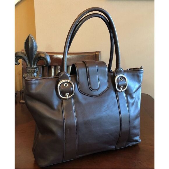 DKNY - Chocolate Brown Smooth Leather Buckle Satchel. Great Preowned Condition - Picture 14 of 15
